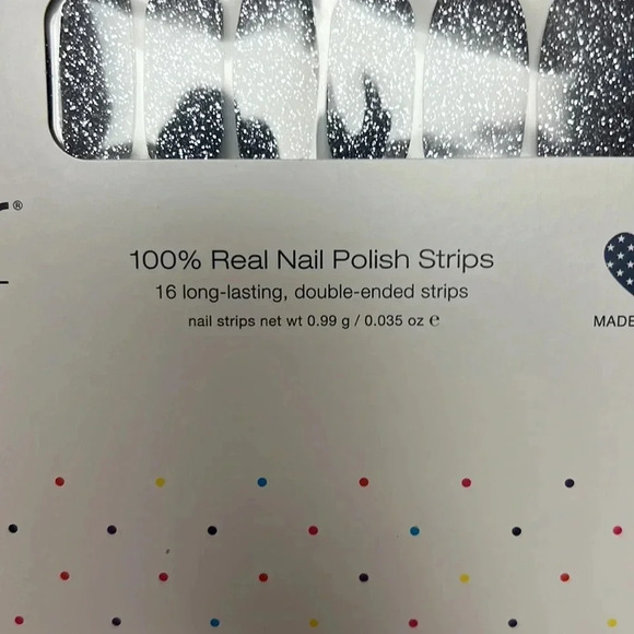 Color street nail strips in Moon River Glitter - Picture 5 of 6